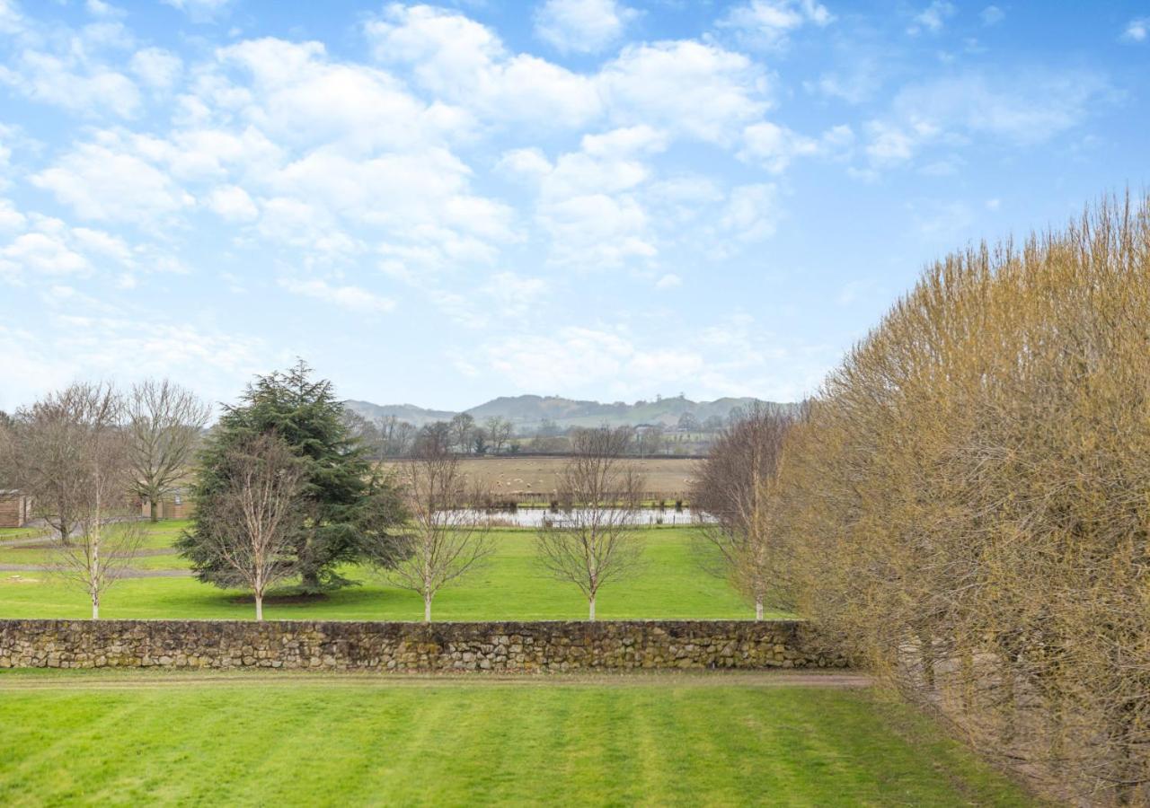 The Hall At Bryn Tanat Llanymynech Exteriör bild