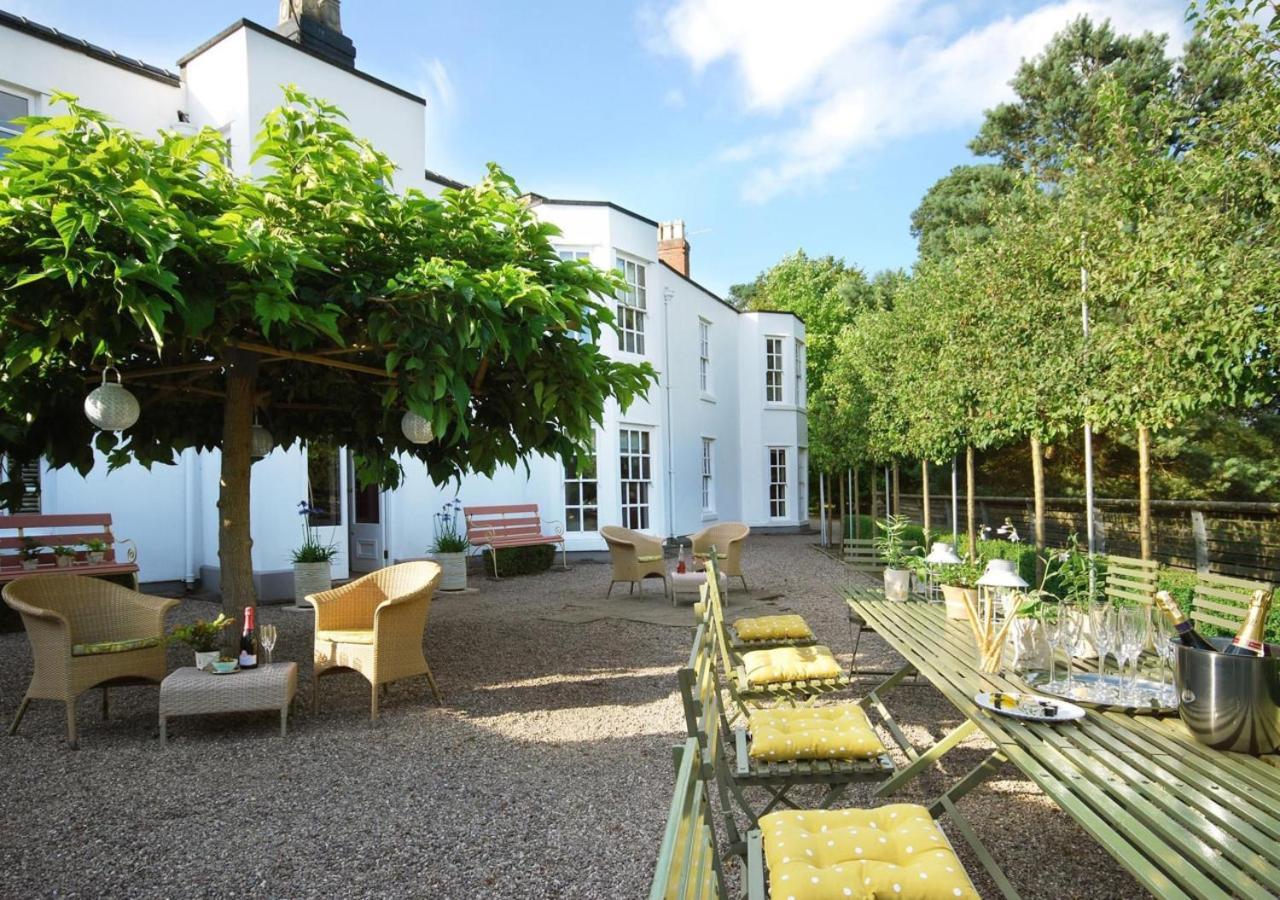 The Hall At Bryn Tanat Llanymynech Exteriör bild